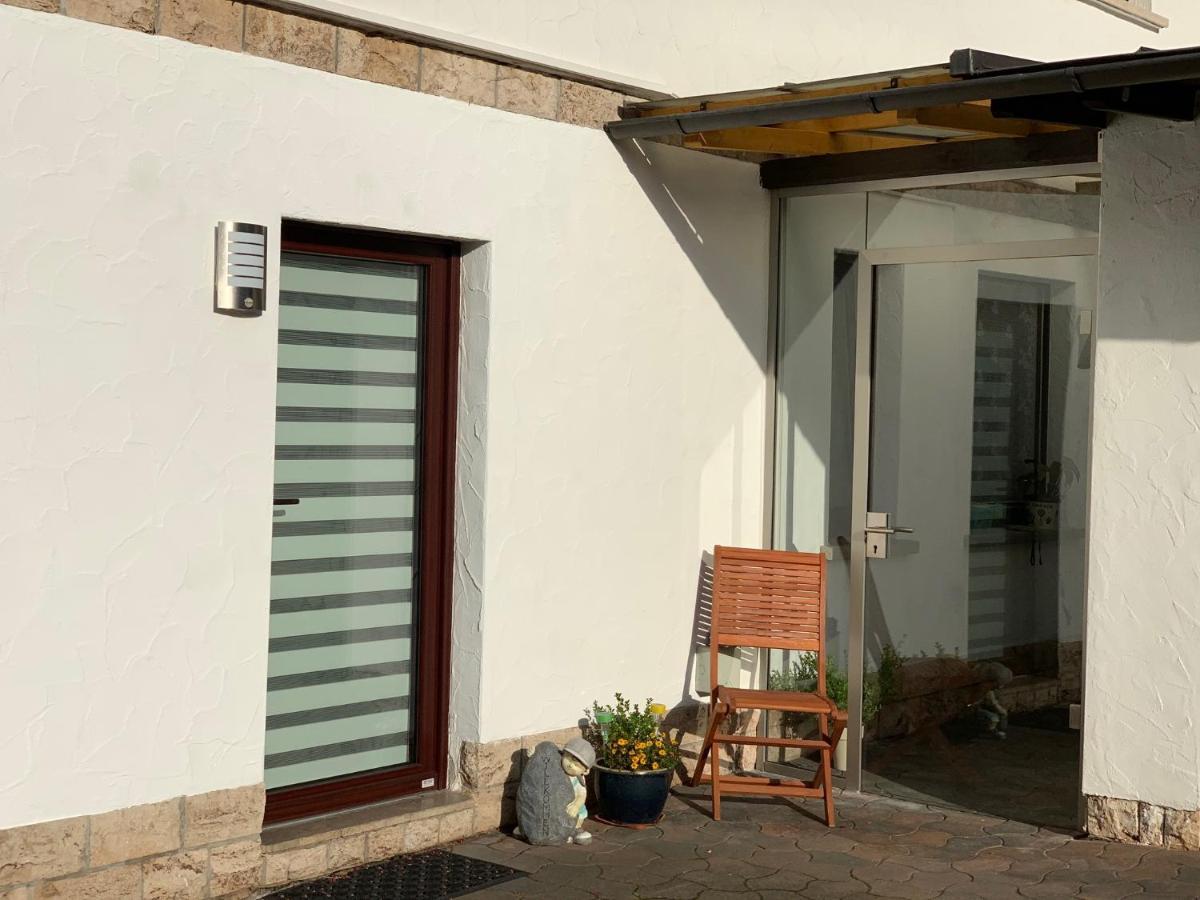Ferienwohnung Am Rennsteig Bei Eisenach - Ilona Schmidt Wolfsburg-Unkeroda Exterior foto